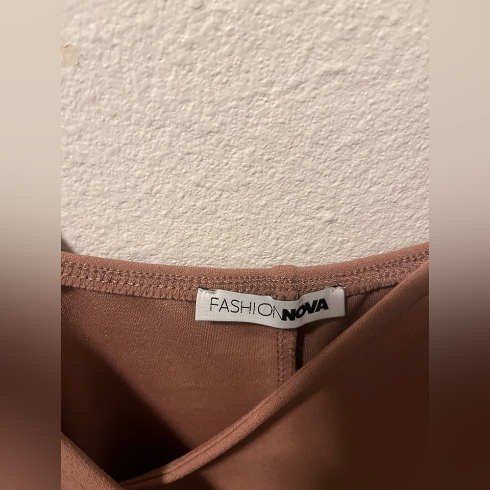 x-small Fashion Nova mini dress - Picture 3 of 5